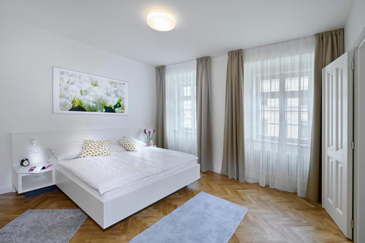 Downtown Suites Mala Strana Prag Eksteriør billede